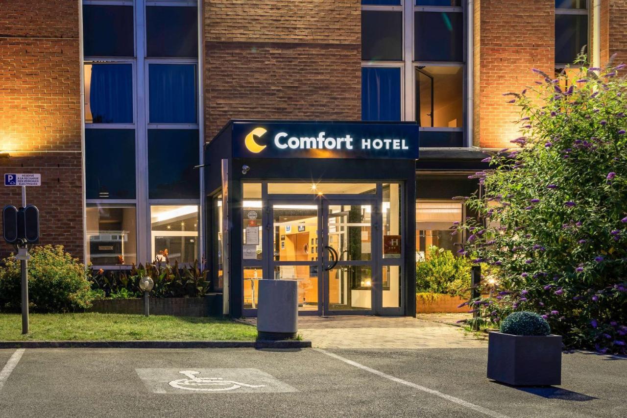 Comfort Hotel Lille L'Union Туркуэн Экстерьер фото